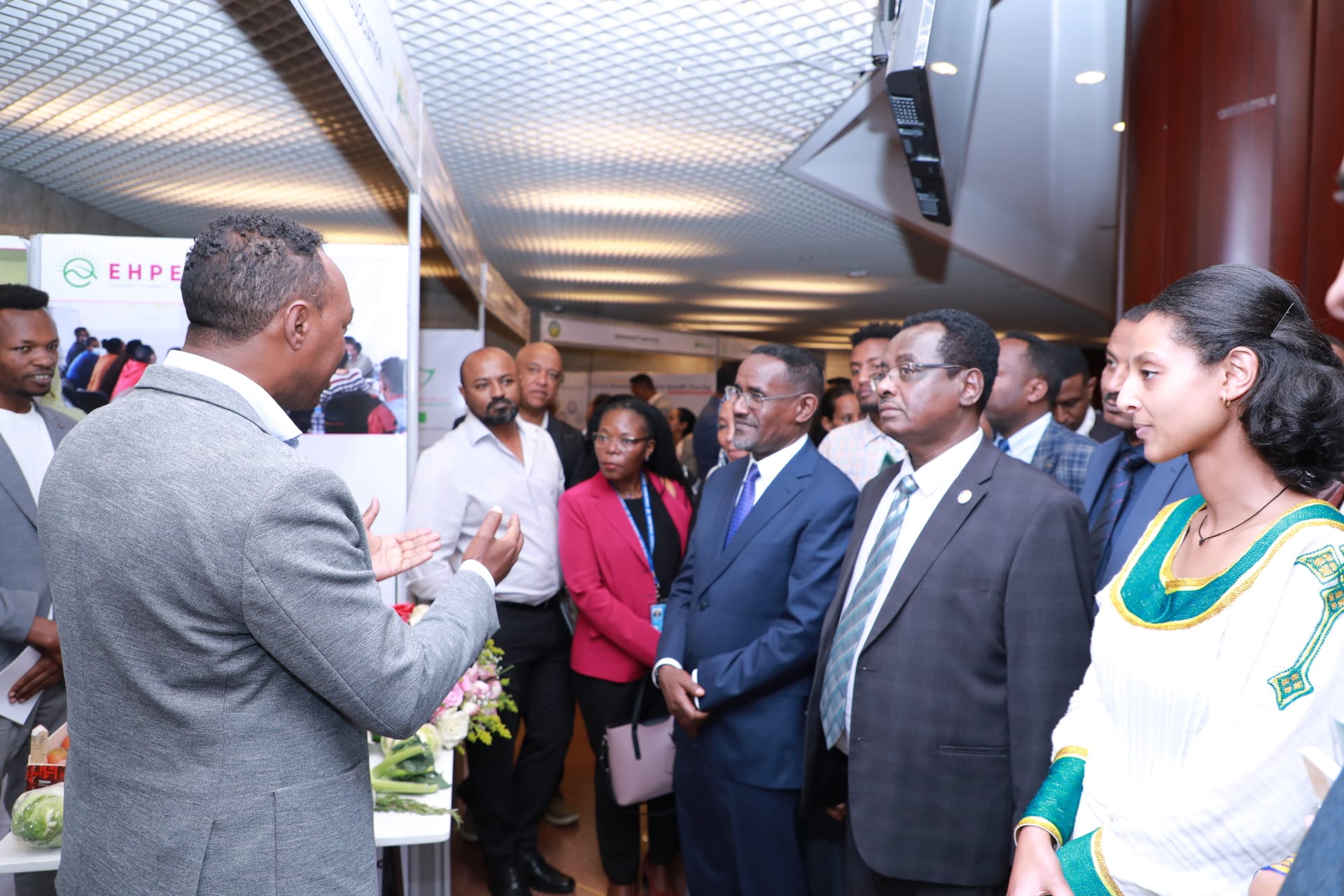 Ethiopia’s Agriculture Minister, Oumer Hussien, visited EHPEA booth at the opening of ‘Shaping Agriculture for Better Impact’ conference.